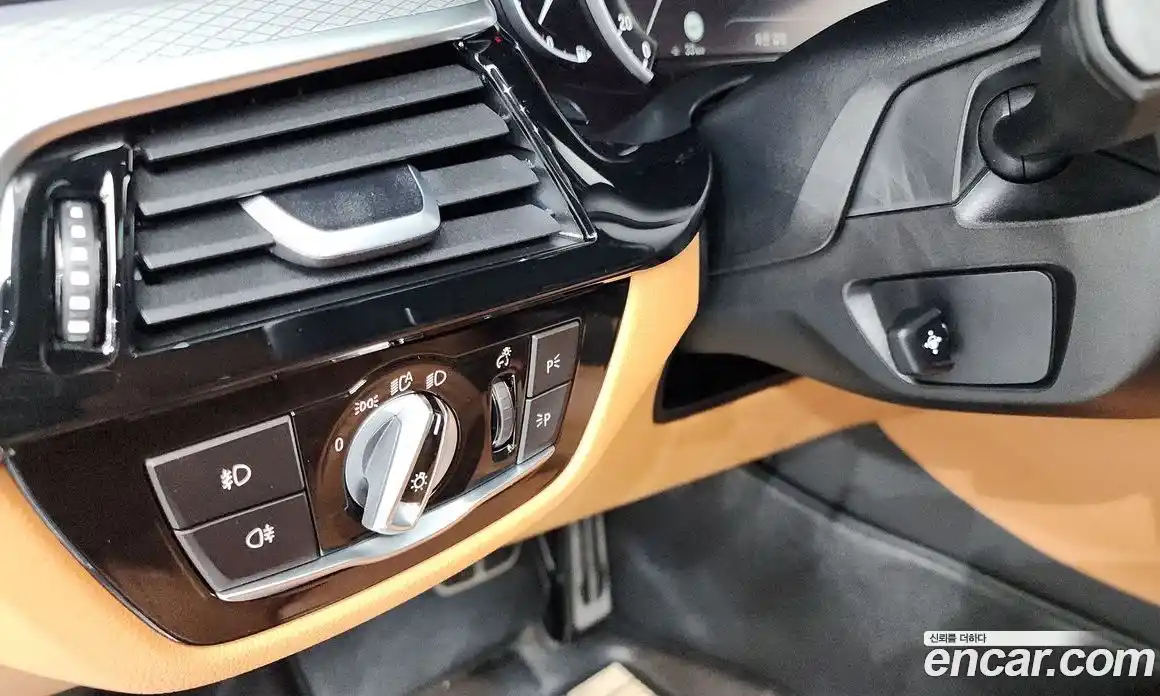 BMW 5 серия 2017 2.0 автомат (гидро), фото 30