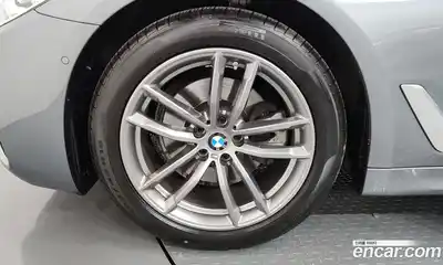 BMW 5 серия 2017 2.0 автомат (гидро), миниатюра 5