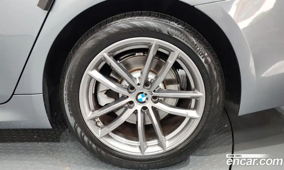 BMW 5 серия 2017 2.0 автомат (гидро), фото 7