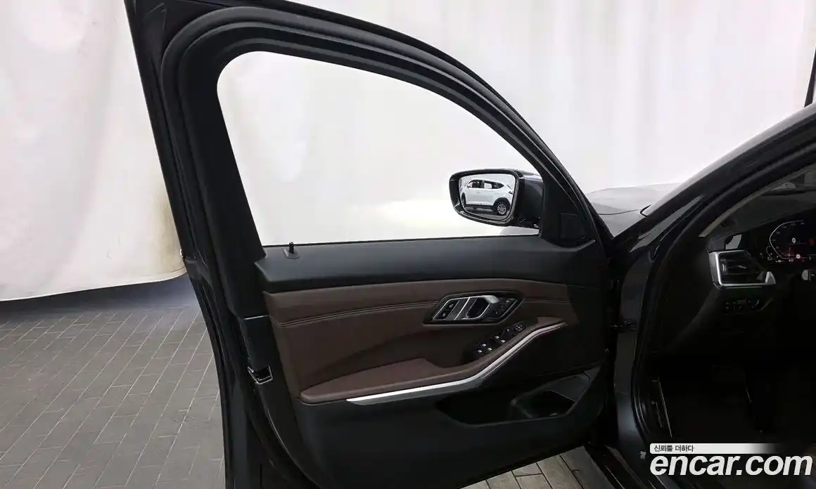 BMW 3 серия 2020 2.0 автомат (гидро), фото 14