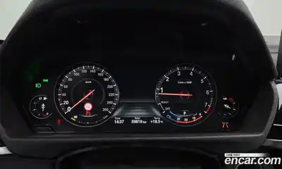 BMW 3 серия 2018 2.0 автомат (гидро), миниатюра 11