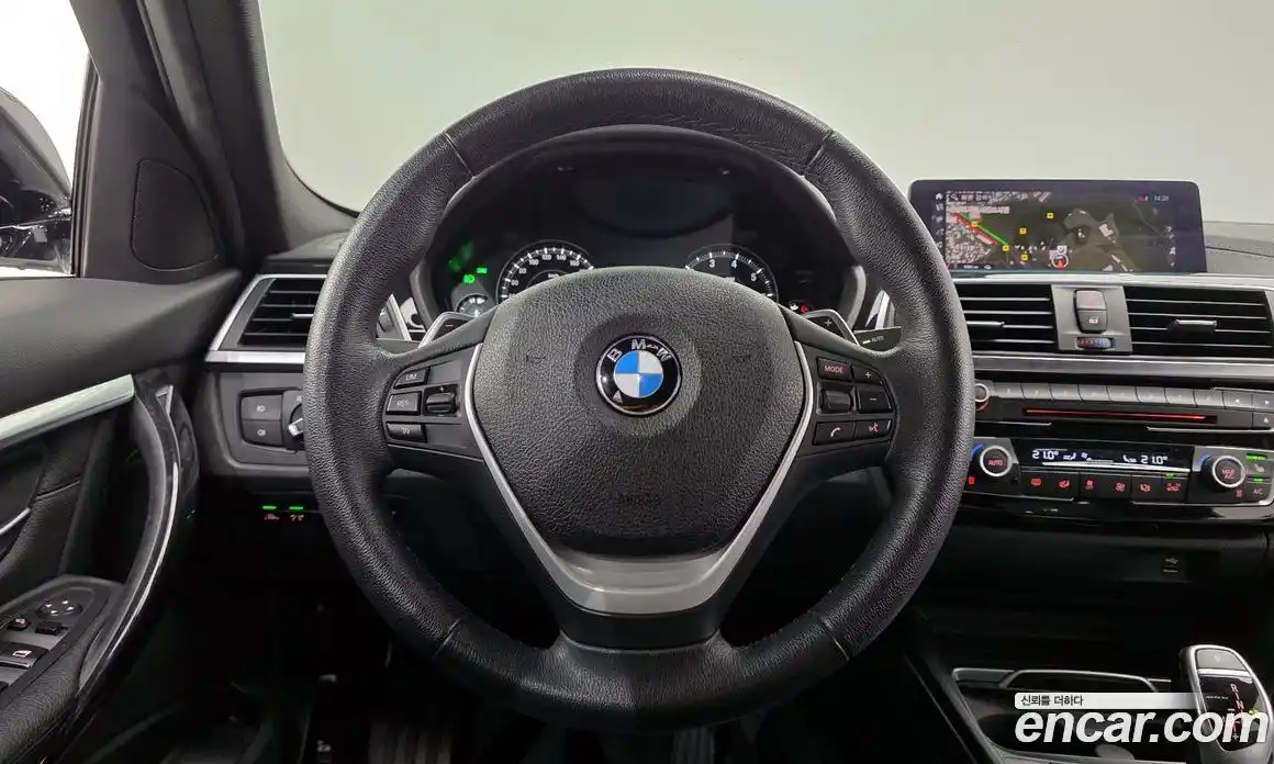 BMW 3 серия 2018 2.0 автомат (гидро), фото 19