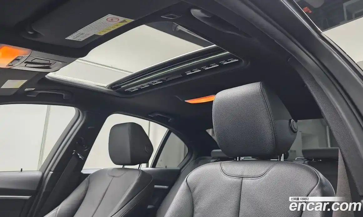 BMW 3 серия 2018 2.0 автомат (гидро), фото 23