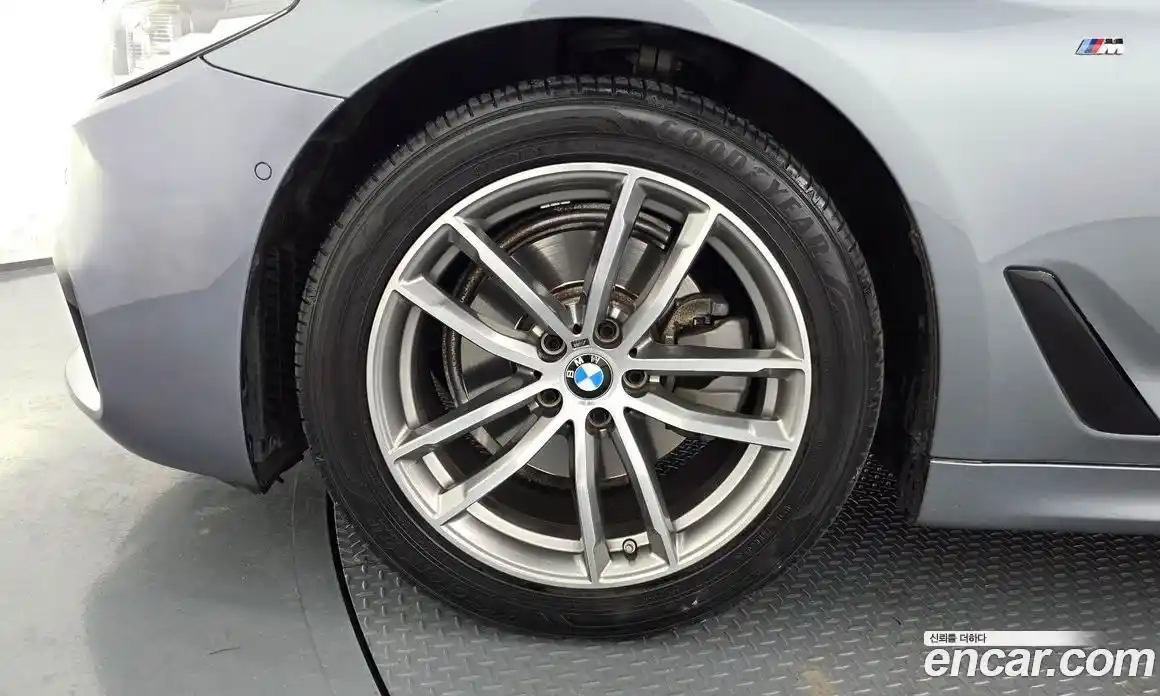 BMW 5 серия 2017 2.0 автомат (гидро), фото 5