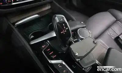 BMW 5 серия 2017 2.0 автомат (гидро), миниатюра 9