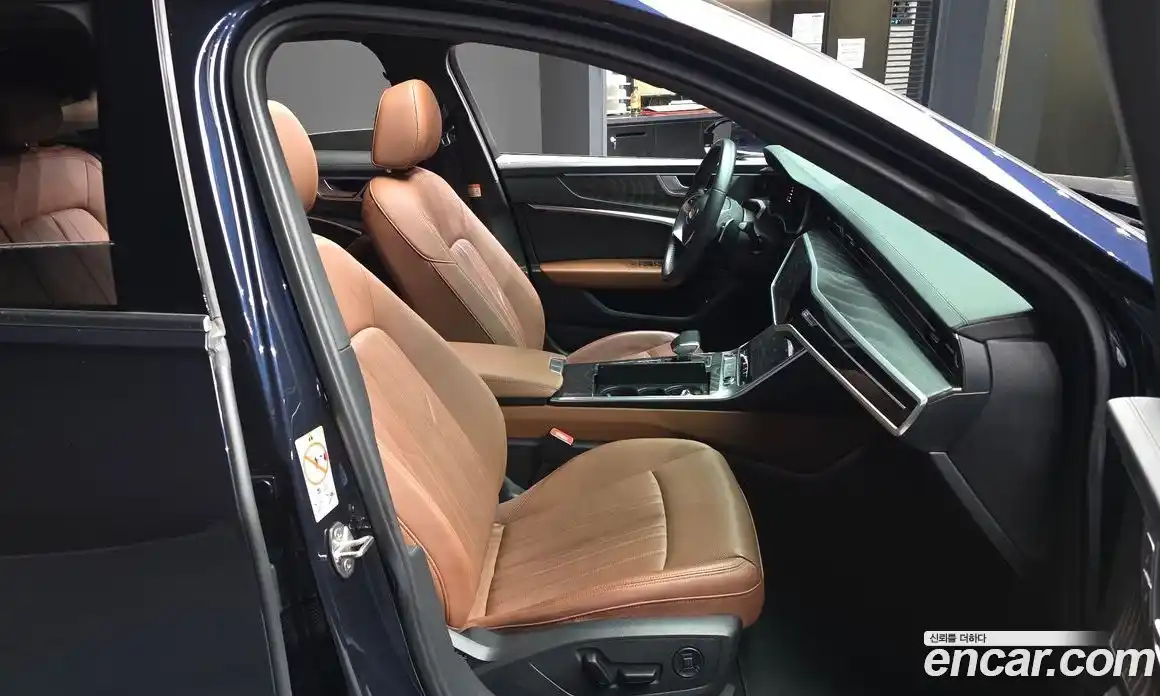 Audi A6 2023 2.0 автомат (гидро), фото 17