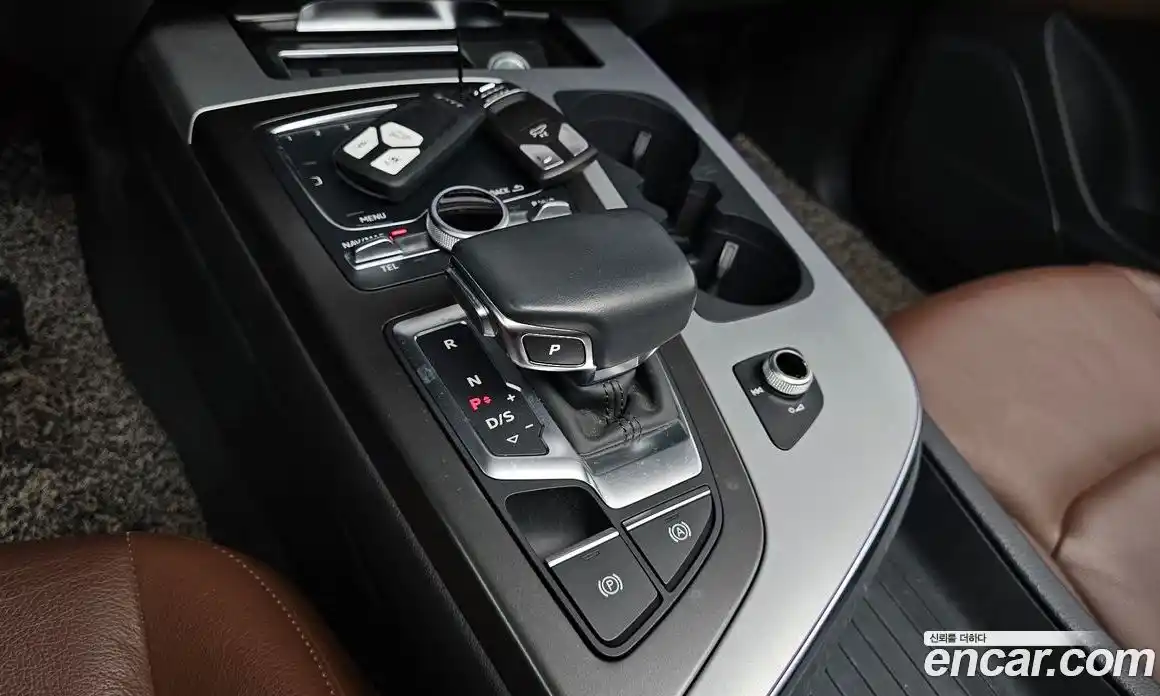 Audi Q7 2019 2.0 автомат (гидро), фото 12
