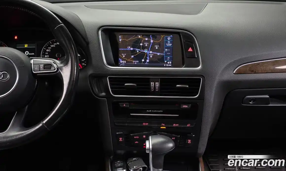 Audi Q5 2016 2.0 автомат (гидро), фото 12