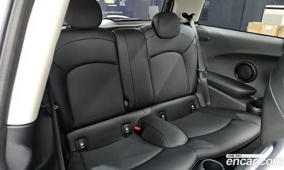 Mini Cooper 2021 2.0 автомат (гидро), фото 15