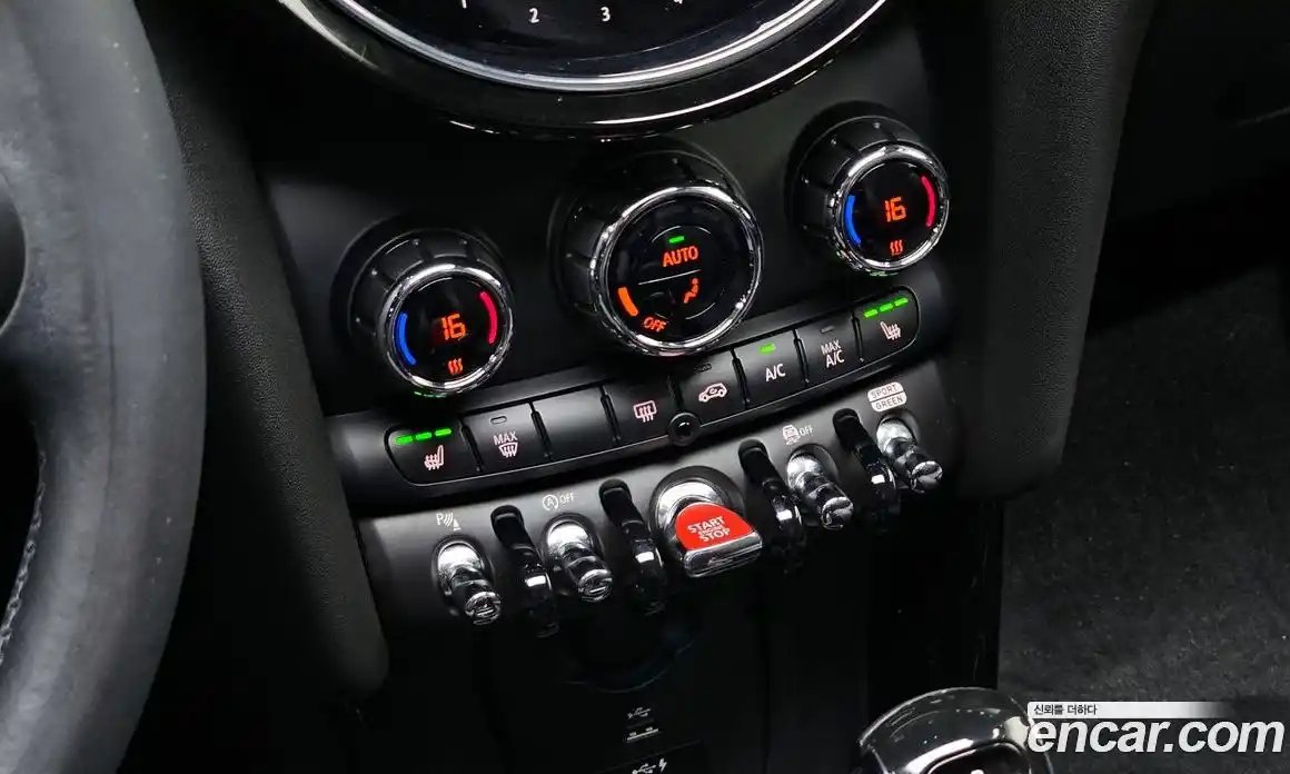 Mini Cooper 2021 2.0 автомат (гидро), фото 28
