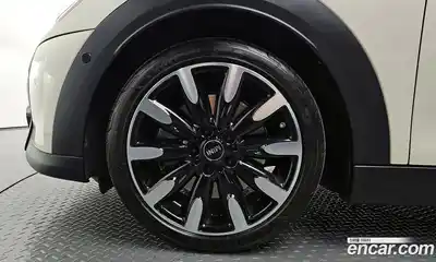 Mini Cooper 2021 2.0 автомат (гидро), миниатюра 4