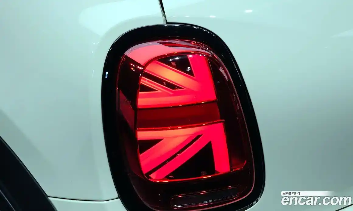 Mini Cooper 2021 2.0 автомат (гидро), фото 8