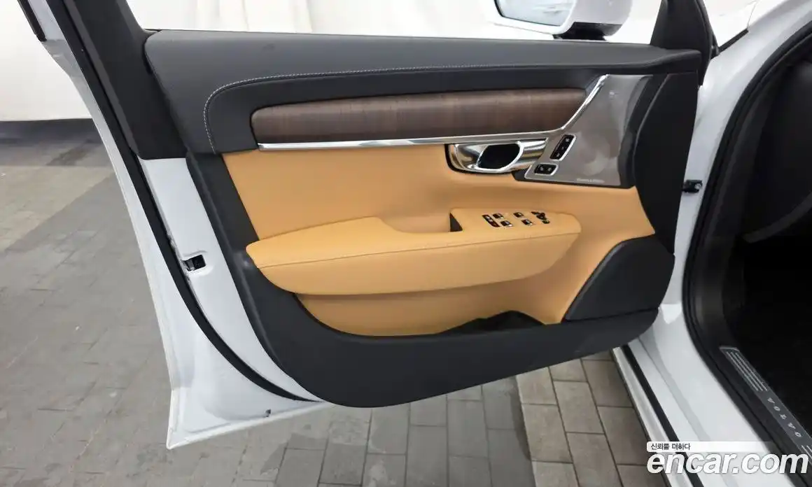 Volvo S90 2024 2.0 автомат (гидро), фото 14