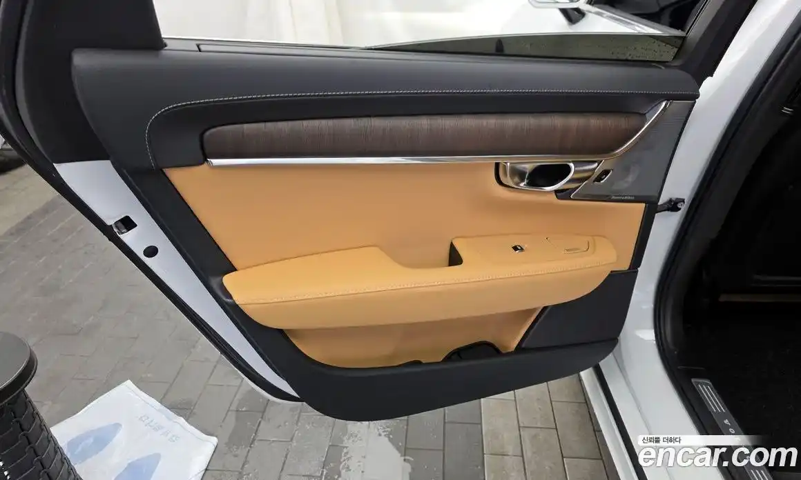Volvo S90 2024 2.0 автомат (гидро), фото 15