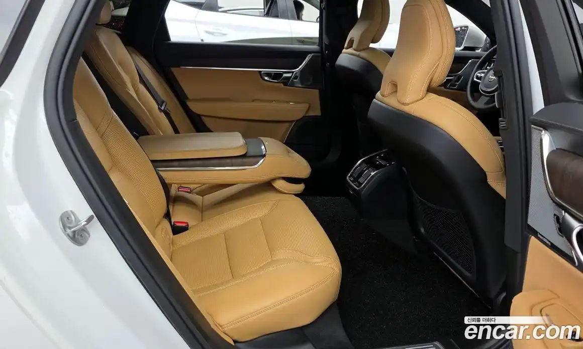 Volvo S90 2024 2.0 автомат (гидро), фото 18
