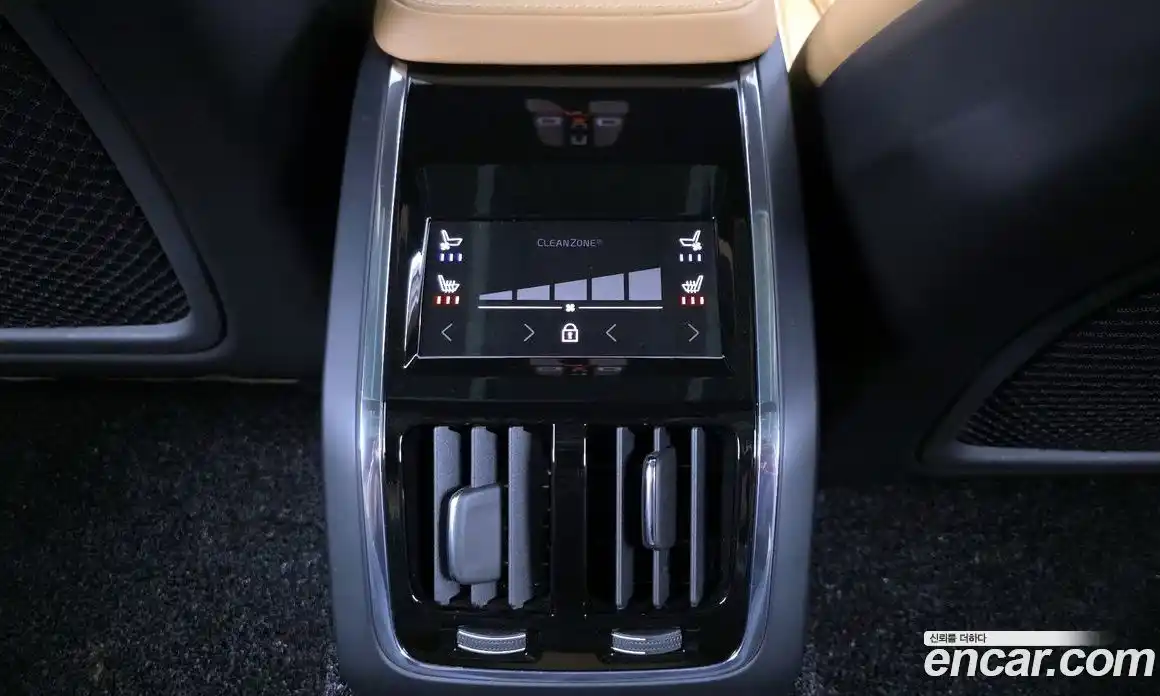 Volvo S90 2024 2.0 автомат (гидро), фото 25