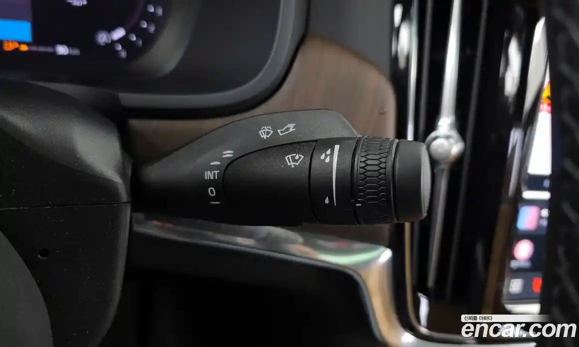 Volvo S90 2024 2.0 автомат (гидро), фото 28