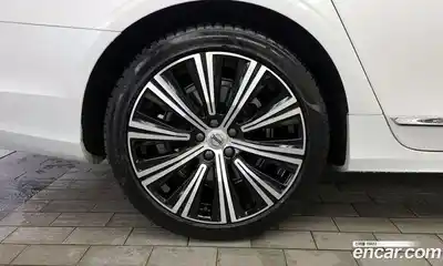 Volvo S90 2024 2.0 автомат (гидро), миниатюра 5