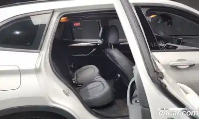 BMW X1 2016 2.0 автомат (гидро), миниатюра 11