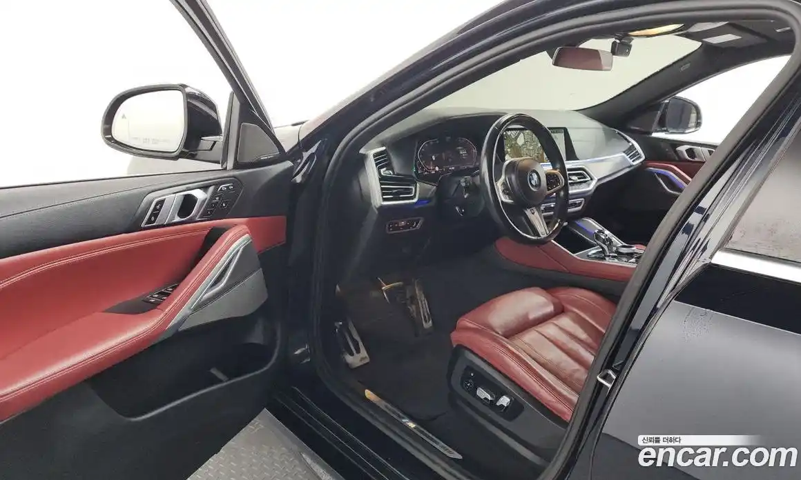 BMW X6 2021 3.0 автомат (гидро), фото 13