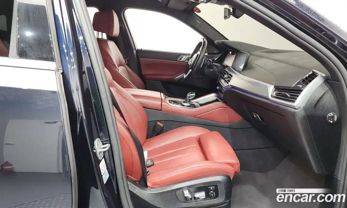 BMW X6 2021 3.0 автомат (гидро), фото 16