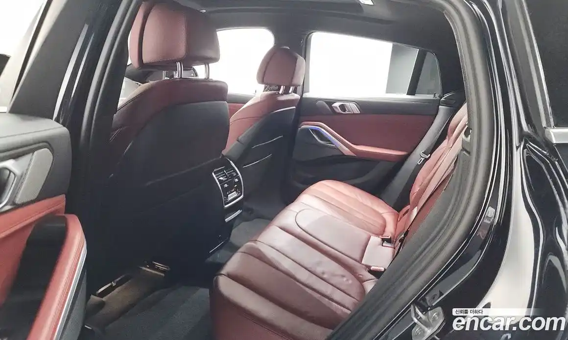 BMW X6 2021 3.0 автомат (гидро), фото 27