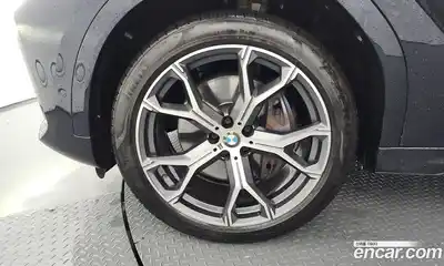 BMW X6 2021 3.0 автомат (гидро), миниатюра 5