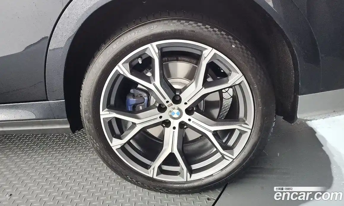 BMW X6 2021 3.0 автомат (гидро), фото 7