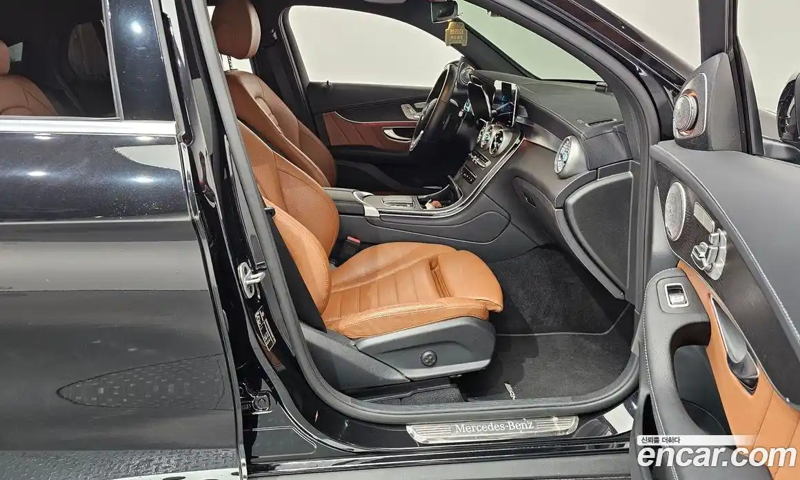 Mercedes-Benz GLC-Class 2021 2.0 автомат (гидро), фото 16