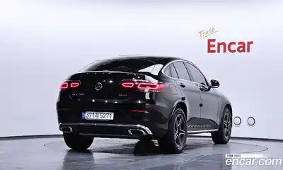 Mercedes-Benz GLC-Class 2021 2.0 автомат (гидро), миниатюра 2