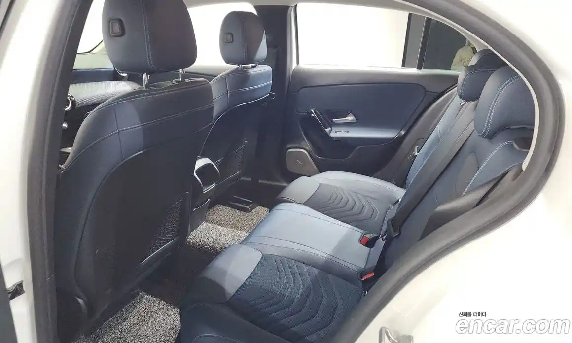 Mercedes-Benz A-Class 2019 2.0 гидро, фото 23 Mercedes-Benz A-Class 2019 2.0 гидро, фото 23