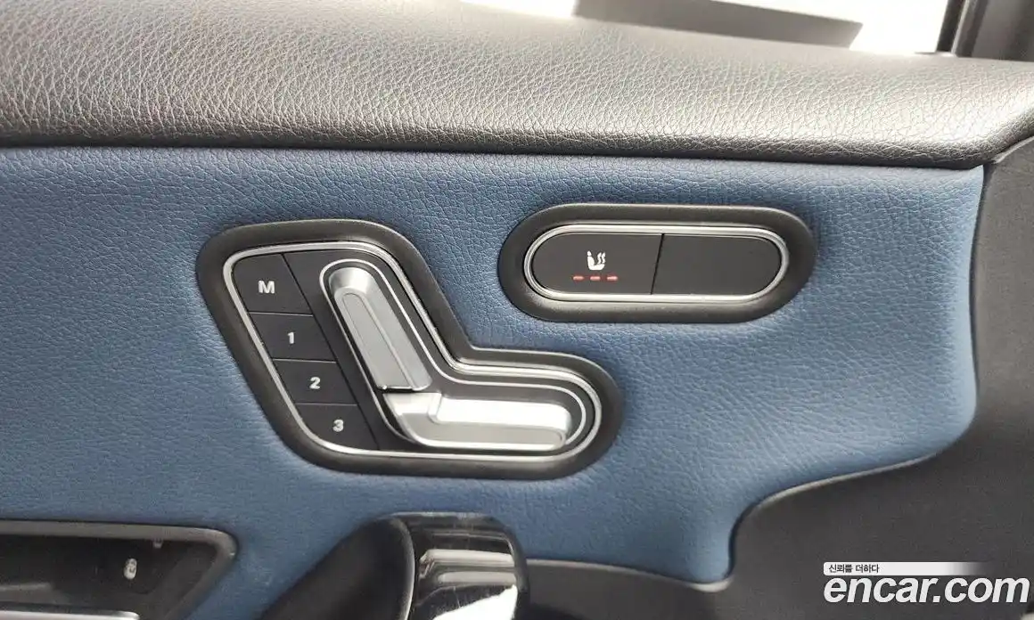 Mercedes-Benz A-Class 2019 2.0 гидро, фото 28 Mercedes-Benz A-Class 2019 2.0 гидро, фото 28