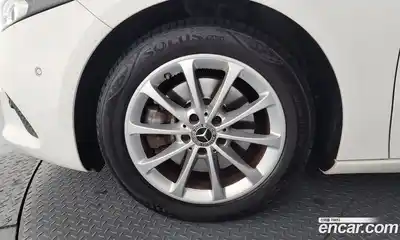 Mercedes-Benz A-Class 2019 2.0 гидро, миниатюра 4 Mercedes-Benz A-Class 2019 2.0 гидро, миниатюра 4