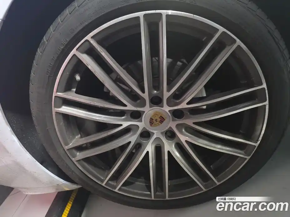 Porsche Panamera 2018 2.9 автомат (гидро), фото 19