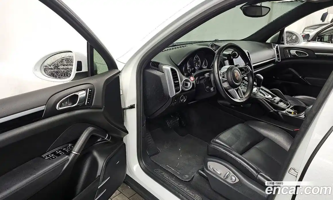 Porsche Cayenne 2017 3.0 автомат (гидро), фото 10