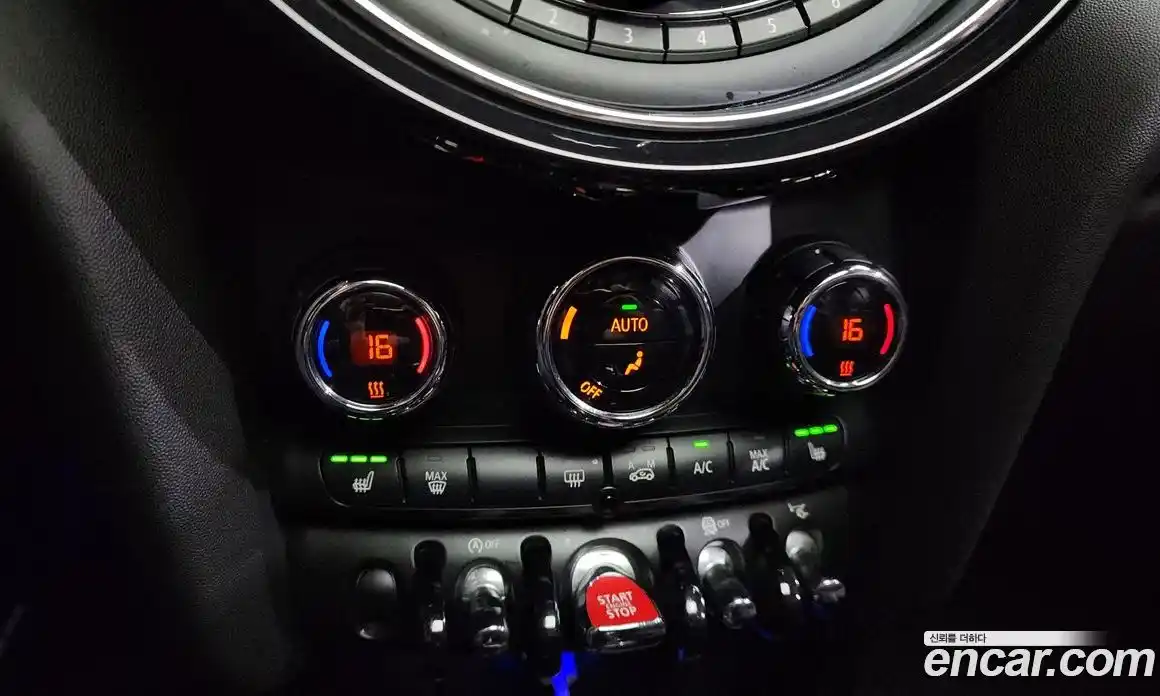 Mini Cooper 2015 2.0 автомат (гидро), фото 12
