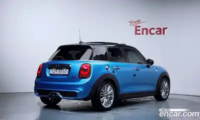 Mini Cooper 2015 2.0 автомат (гидро), миниатюра 2