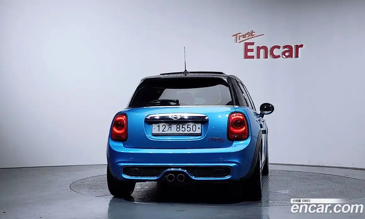 Mini Cooper 2015 2.0 автомат (гидро), фото 4