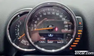 Mini Countryman 2017 2.0 автомат (гидро), миниатюра 8