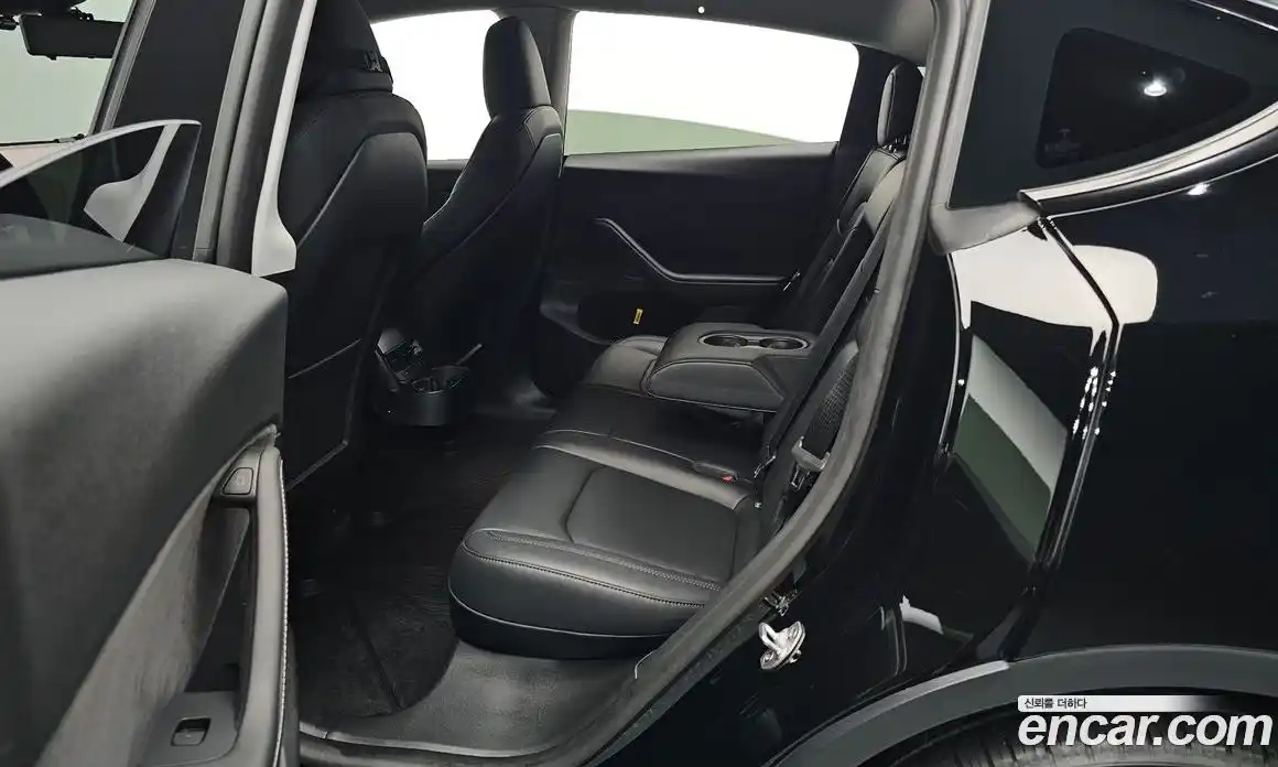 Tesla Model Y 2024 0.2 гидро, фото 15