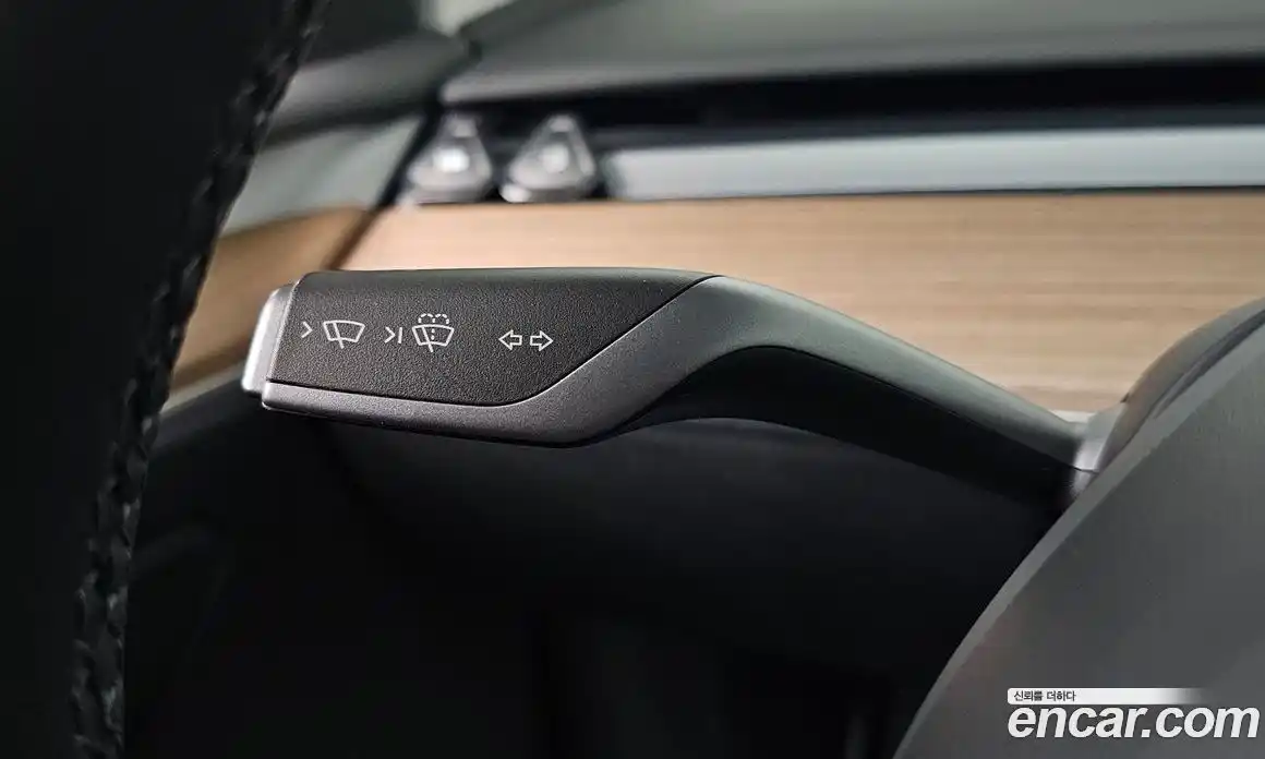 Tesla Model Y 2024 0.2 гидро, фото 28