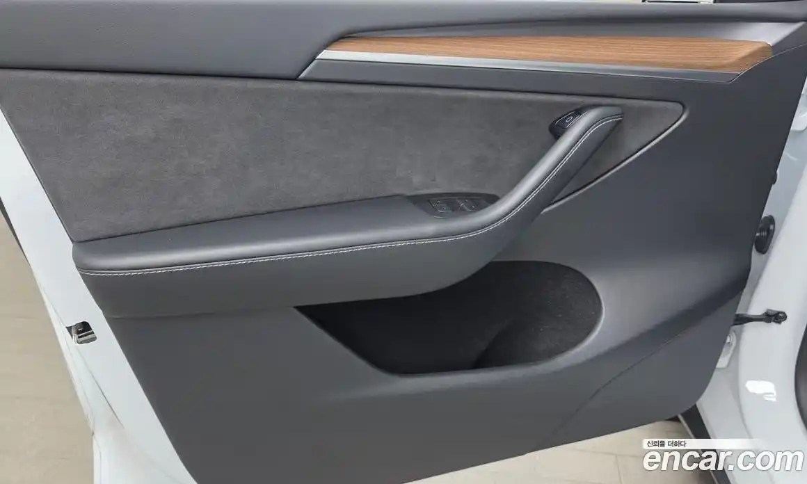 Tesla Model Y 2022 0.2 гидро, фото 14