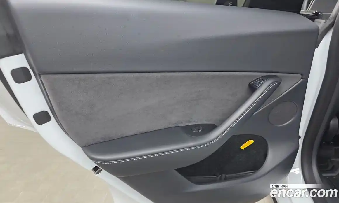 Tesla Model Y 2022 0.2 гидро, фото 15