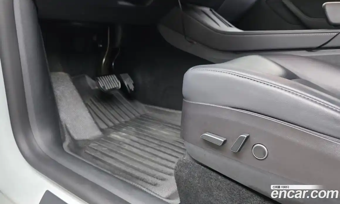 Tesla Model Y 2022 0.2 гидро, фото 26