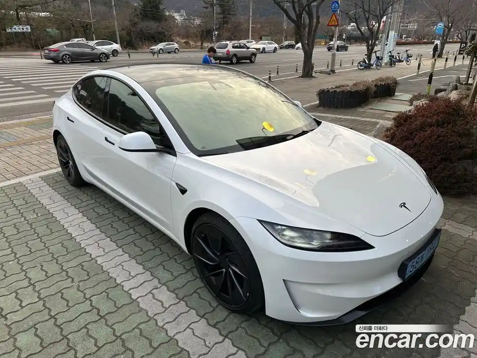 Tesla Model 3 2024 гидро, фото 2