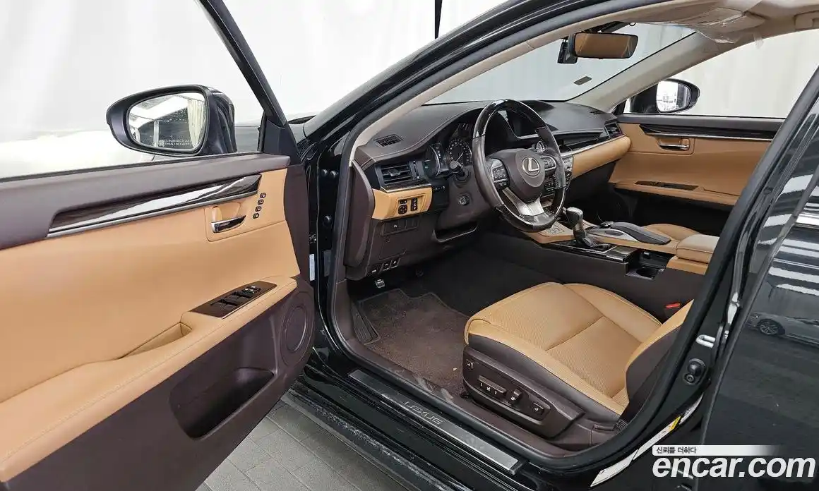 Lexus ES 2017 2.5 гидро, фото 13