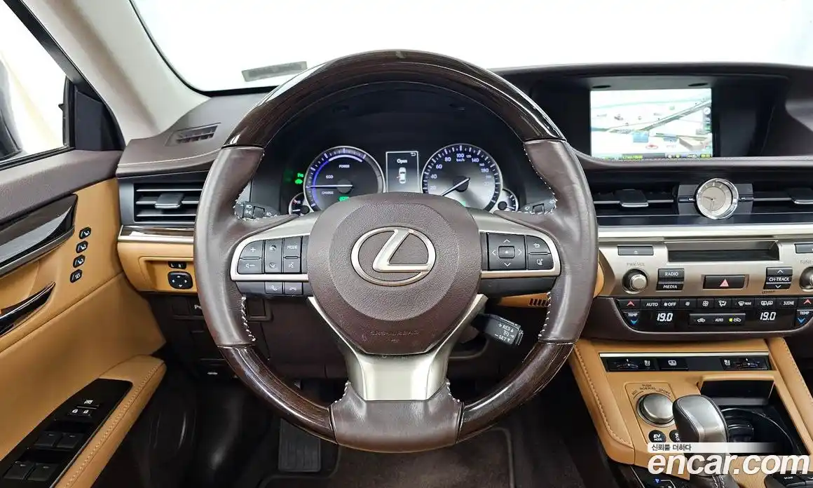 Lexus ES 2017 2.5 гидро, фото 19