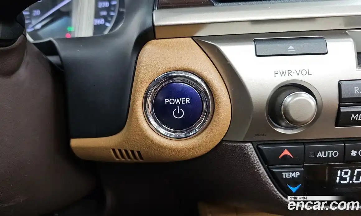 Lexus ES 2017 2.5 гидро, фото 29