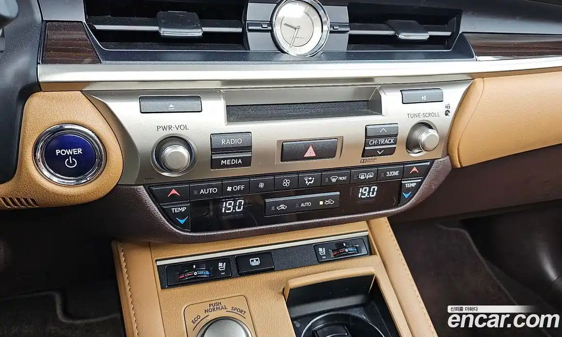 Lexus ES 2017 2.5 гидро, фото 33