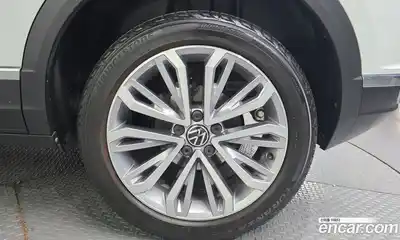 Volkswagen T-Roc 2021 2.0 автомат (гидро), миниатюра 7